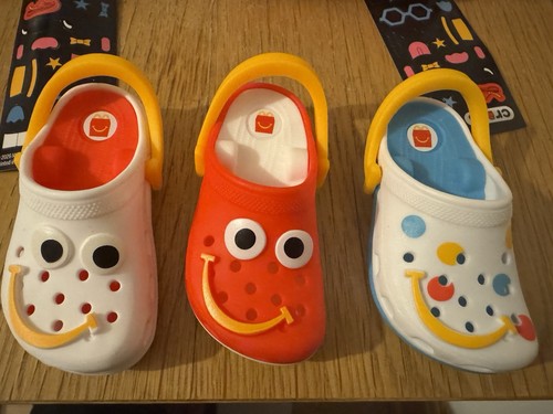 Mcdonald crocs happy - 3,