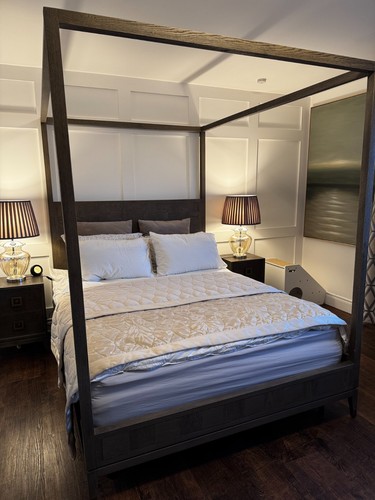 Pascal bedroom suite four