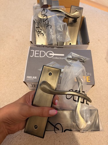 Jedo collection antique bronze