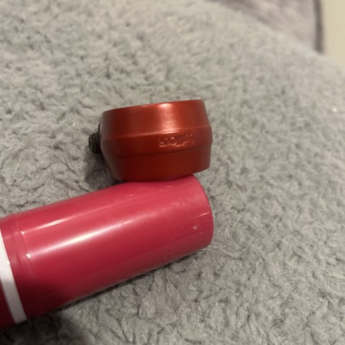 Genuine rare suntour red - rare,