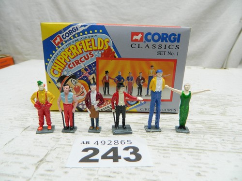 Corgi 50 circus figures - 1:43/1:50,