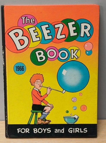The beezer book annual - the, 1966