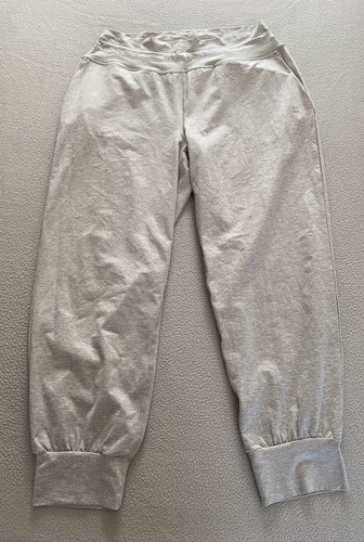 Sweaty betty yoga - yoga, gaia