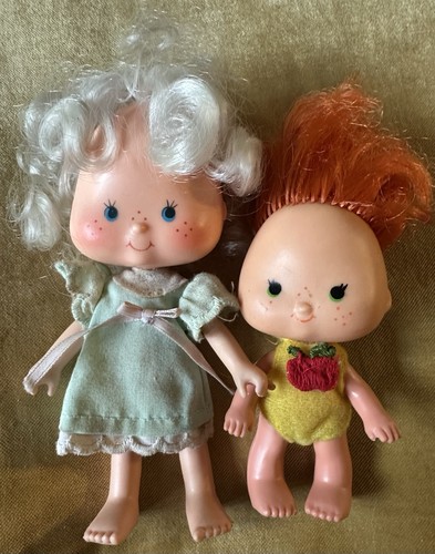 Vintage strawberry shortcake - vintage,