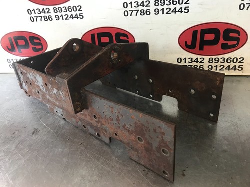Rear axle pivot frame - axle,