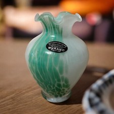 Murano Small multi coloured glass vase new (F05)