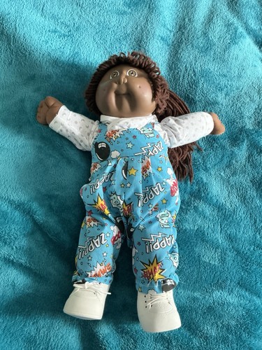 Vintage cabbage patch doll - cabbage,