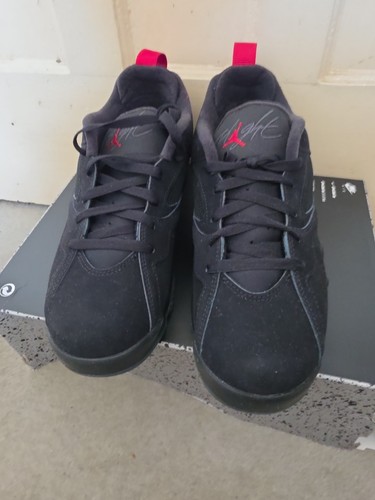 Nike air jordan 5 - 7, .5