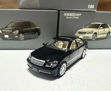 JKM 1:64 Toyota Crown Diecast
