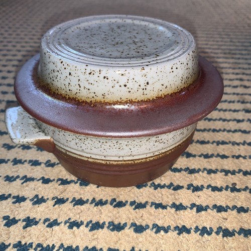 Lovely vintage purbeck pottery - lovely,