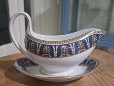 WEDGWOOD BERESFORD GRAVY BOAT JUG AND DRIP DISH. EXCELLENT CONDITION