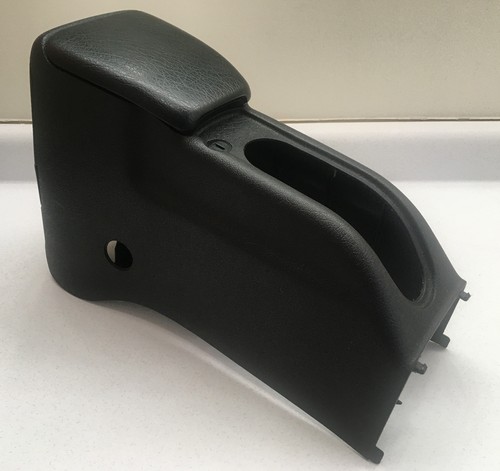 Rear center console arm rest - console,