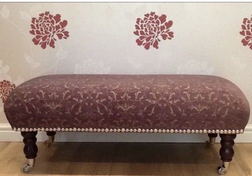 New footstool laura - new,