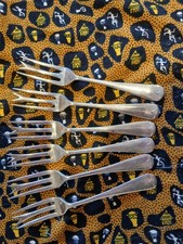 SET 6 UNUSUAL SILVER PLATE FORKS,OLD ENGLISH DESIGN, HW & Co.EPNS A, PATENT No