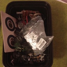 Lot 5 Warhammer 40k  lotr Bits