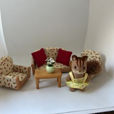 Sylvanian Families Furbanks Living Room Sofa Set with Squirrel Ex Cond 