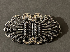Avon ORNATE CRYSTAL BROOCH