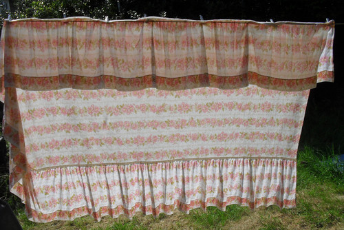 Vintage single bedspread - vintage,