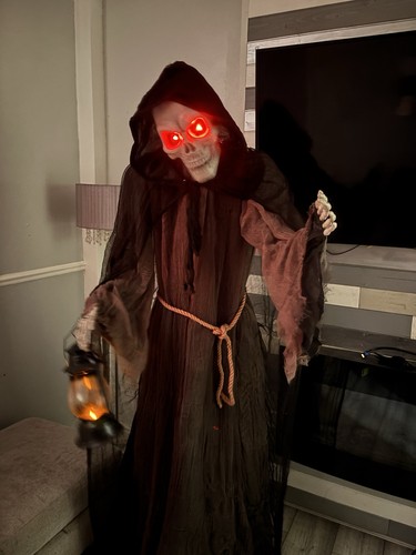 Halloween animatronic reaper - halloween,