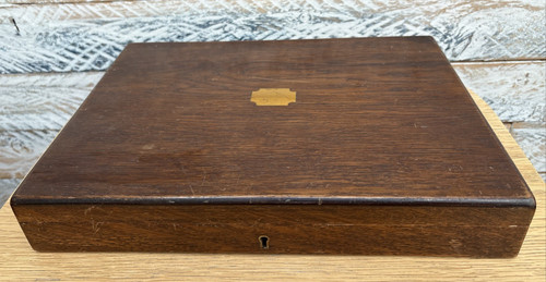 Empty wooden cutlery box with - empty,