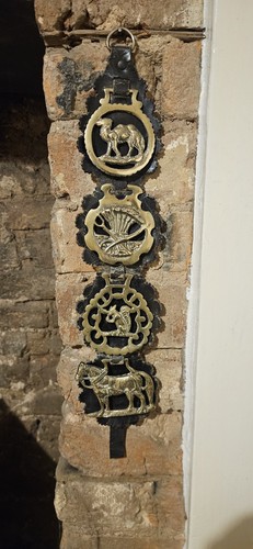 Vintage horse brasses - vintage,