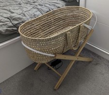 Moses Basket, Stand And