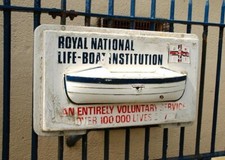 Photo 6x4 RNLI donation box