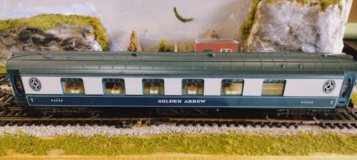 Hornby golden arrow - golden, pullman