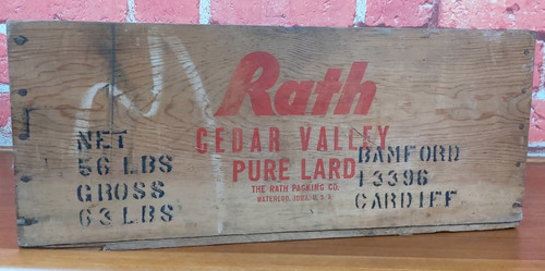 Vintage wooden crate - vintage,