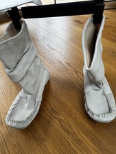 Topshop Moccasin Style Cream Suede Boots. Size 37. Used, Good Condition.