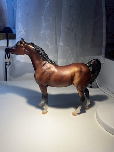 939 classic breyer horse - #939,