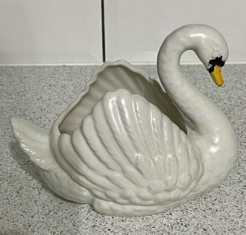 Dartmouth pottery 18cm - dartmouth,