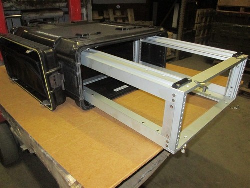 Rackmount 04ux24 slide out - 04ux24,