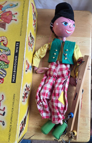Vintage pelham puppet - pelham, dutch