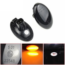 Dynamic Side Turn Signal