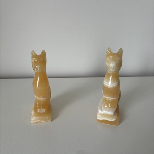 Vintage pair figurine - pair,