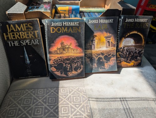 James herbert paperback - 4,