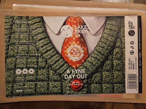 Craft beer can labels - , lakes