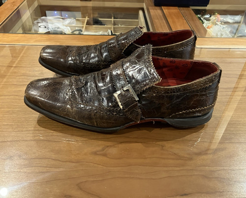 Jeffrey west heroes - , brown