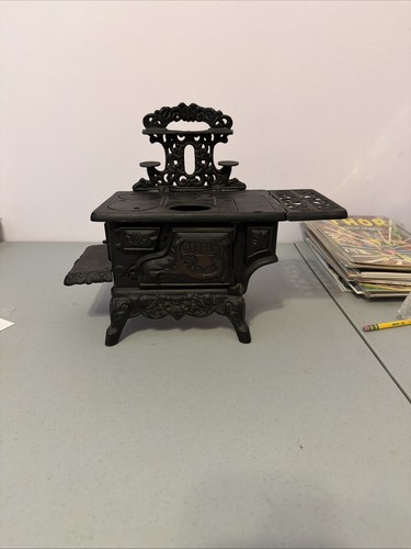 Crescent cast iron - cast, salesman