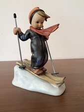 Vintage Goebel HUMMEL Figurine