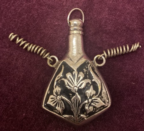 Vintage white metal - white, +