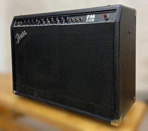 Fender 212r guitar - fm, amp