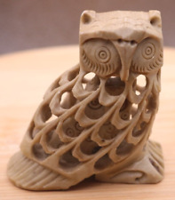 (870) Hand Carved Soap Stone Mummy Owl Figurine With Baby Owl Inside Free P&P UK