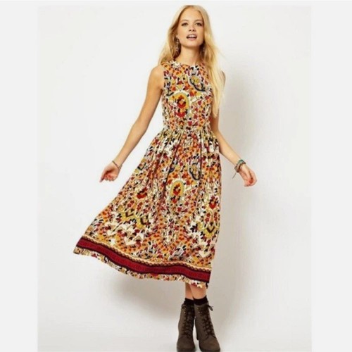 Summer cottage floral - -,