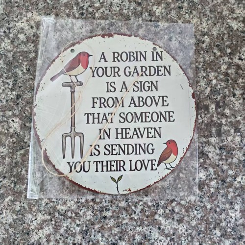 Robin garden sign farm - garden,