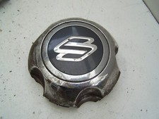 Suzuki Grand Vitara wheel centre cap (2002-2005)