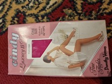 vintage Cindy Fuchsia tights by Dorothy Vernon 15 denier one size to 42 hips