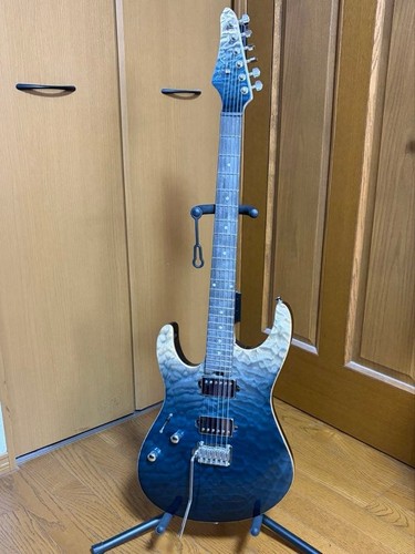 Lefty blue electric guitar - electric,