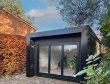 Bespoke 20sqm garden - garden, building